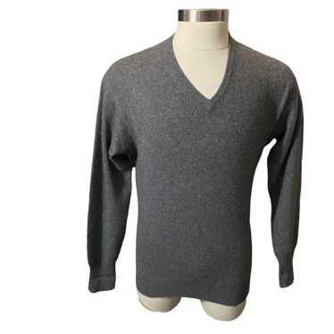 Alan store Paine Gray 100% Pure Wool V-Neck Pullover Sweater