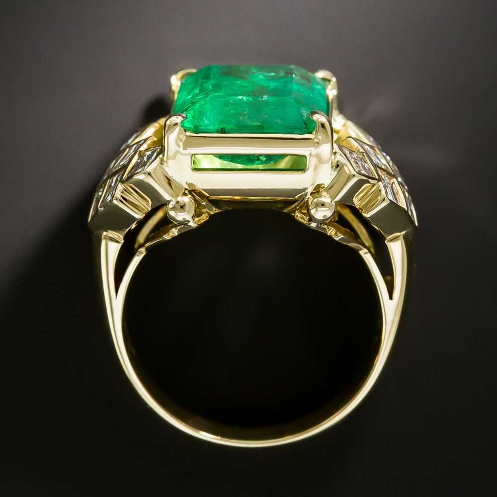 Estate 5.31 Carat Colombian Emerald and Diamond R… - image 3