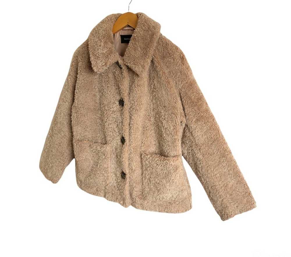 Reserved Reserved Women's Shearling Jacket - image 4