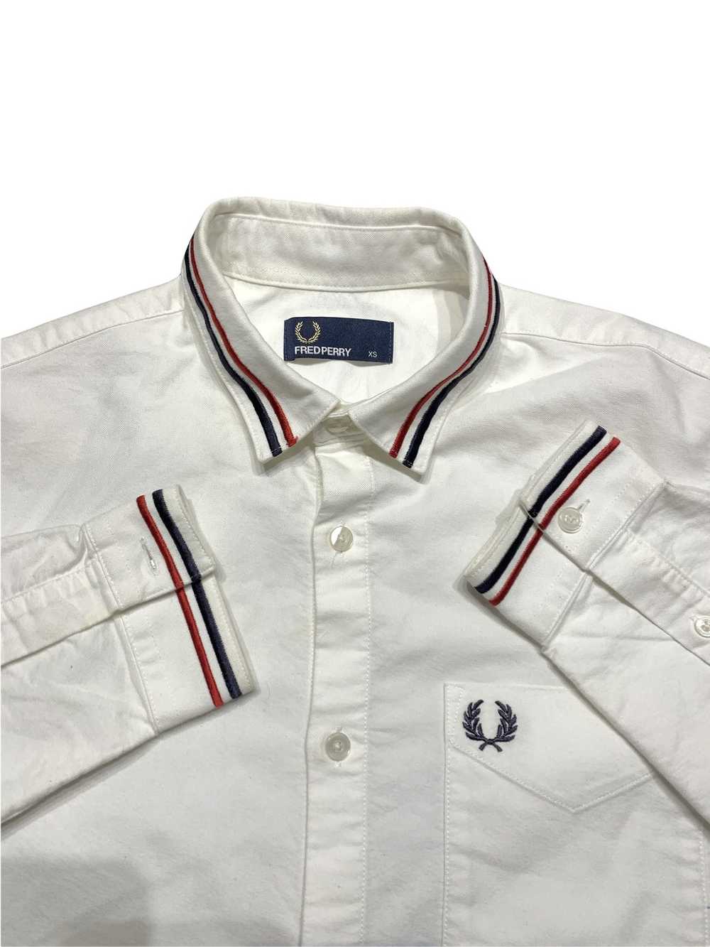 Fred Perry Fred Perry White Twin Tipped Button Sh… - image 2