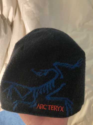 Arcteryx bird head toque - Gem