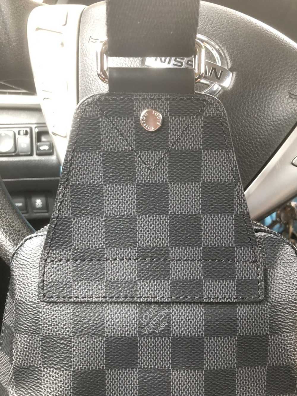 Louis Vuitton Louis Vuitton Avenue Sling Bag - image 6