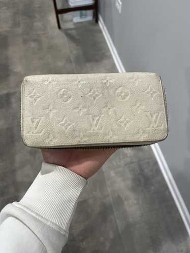 Louis Vuitton Louis vutton long zippy wallet