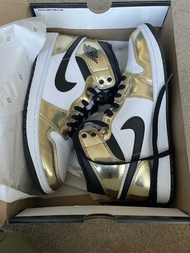 Jordan Brand Air Jordan 1 Mid Metallic Gold