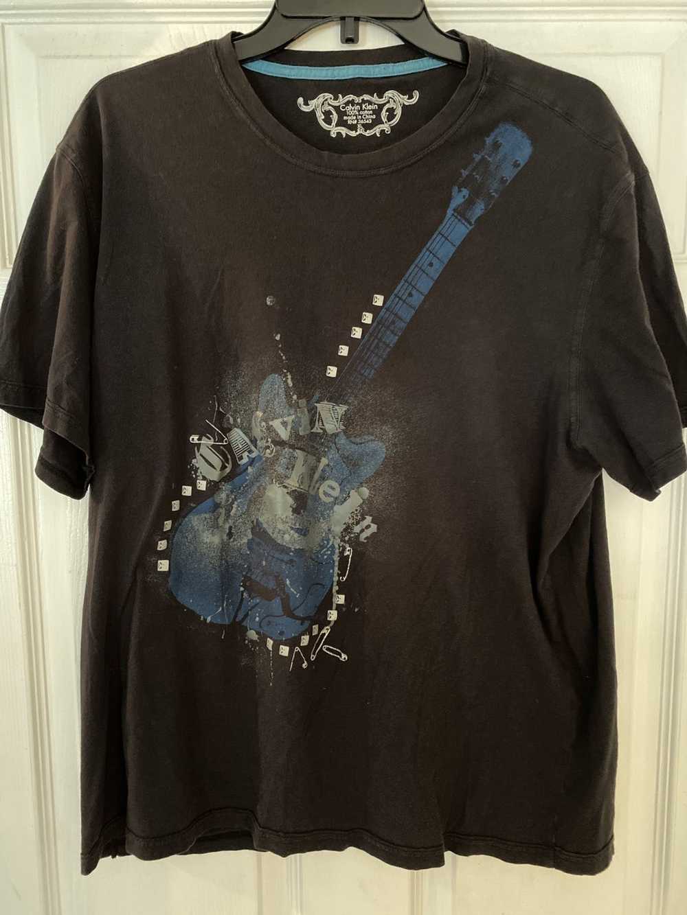 Calvin Klein Calvin Klein electric guitar T-shirt - image 1