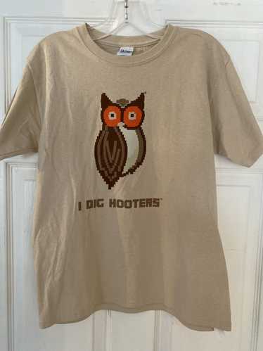Gildan Hooters I dig Hooters logo T-shirt - image 1