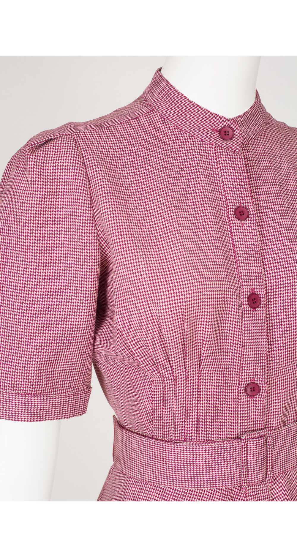 Guy Laroche 1970s Magenta Houndstooth Wool Day Dr… - image 3