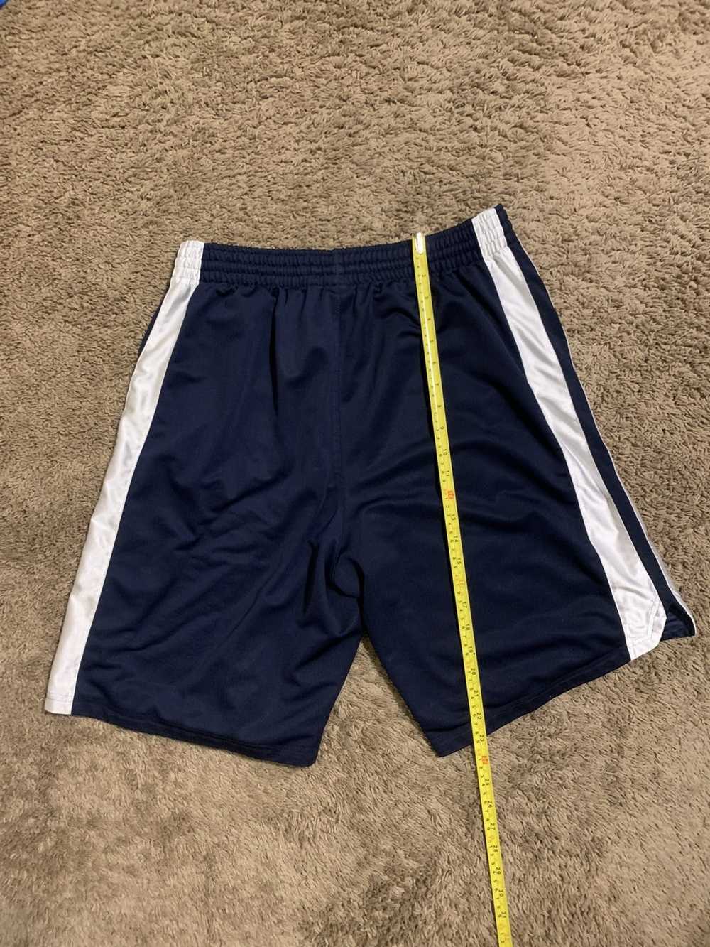 Nike Vintage nike basketball shorts 90s size large - image 7