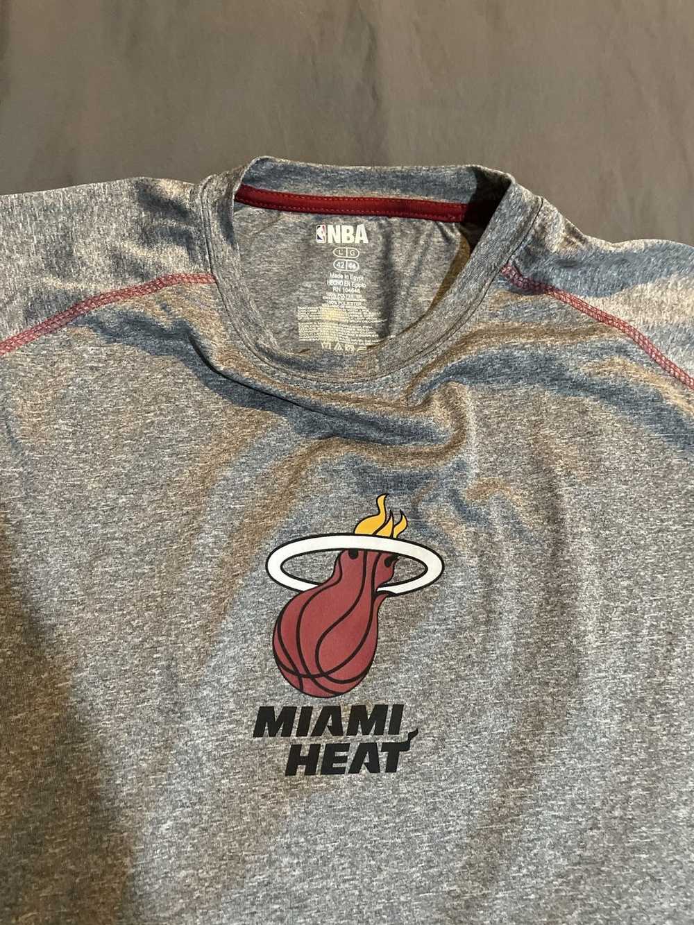 NBA Miami Heat D Wade T Shirt - image 4
