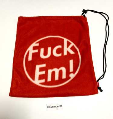 Supreme supreme fuck em - Gem Supreme supreme fuck em - Gem