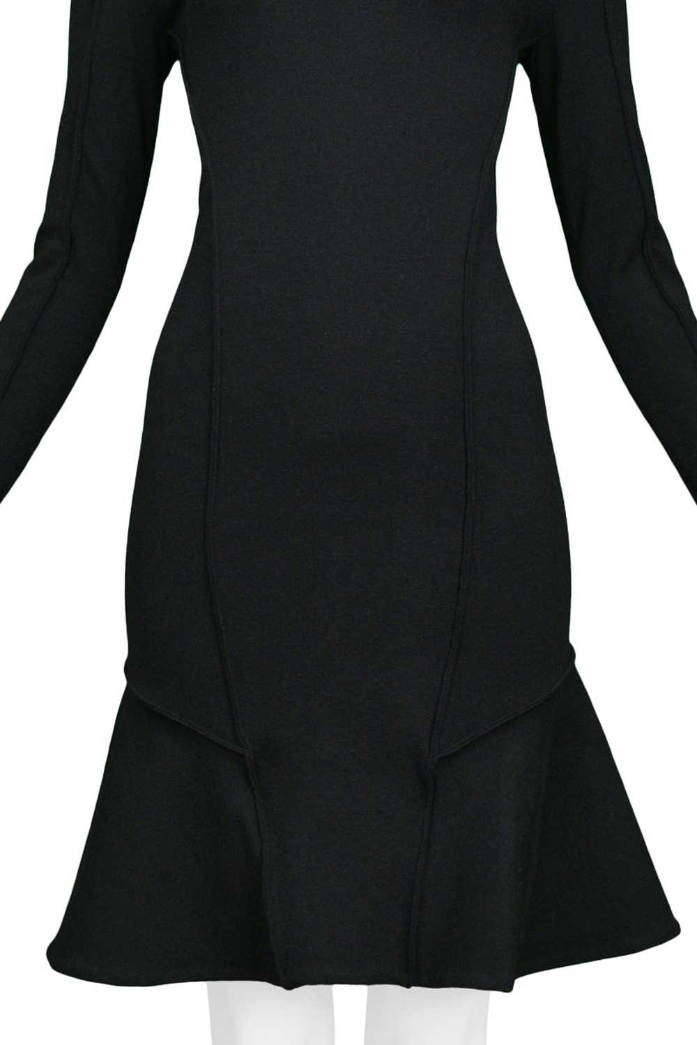 BALENCIAGA BY GHESQUIERE BLACK SCUBA DRESS WITH F… - image 3