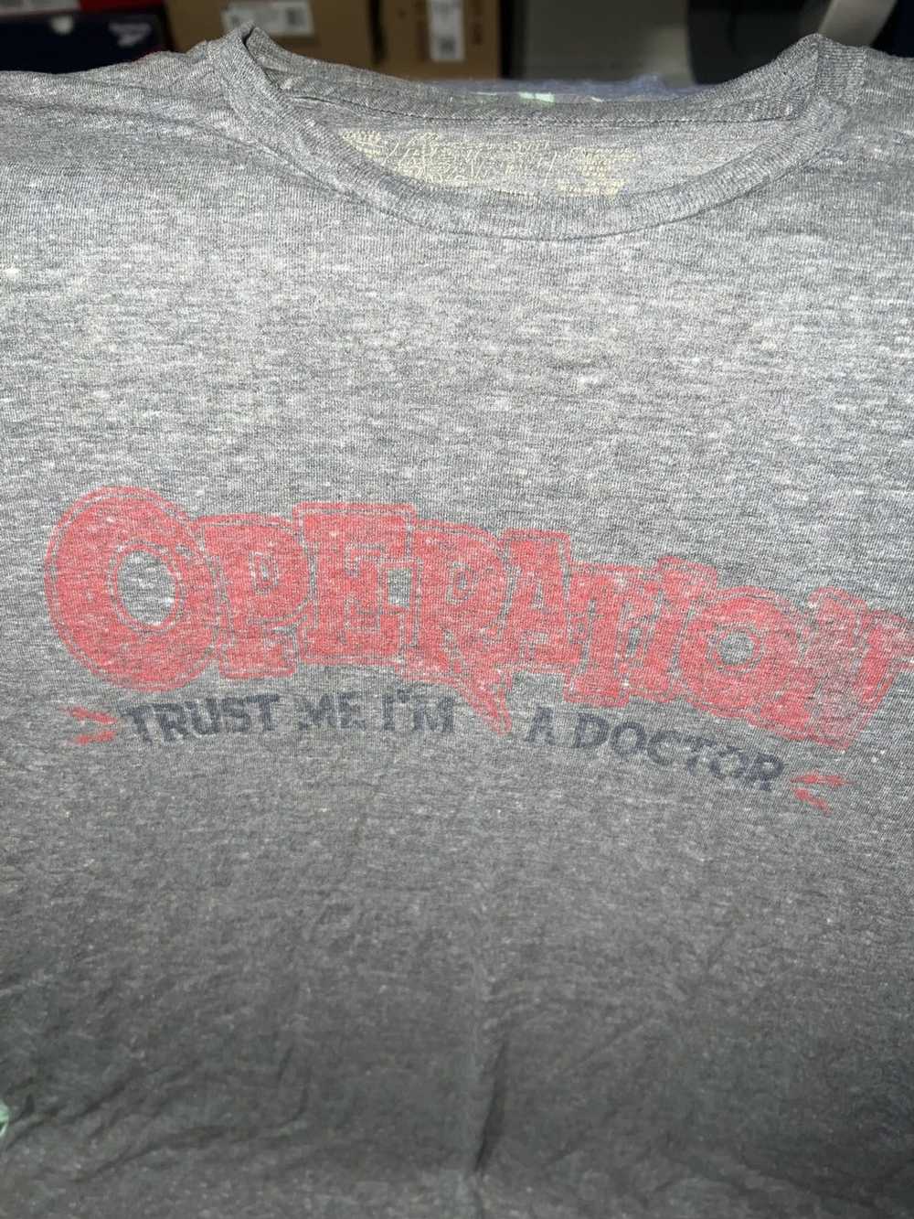 H&M Trust me I’m a doctor shirt - image 2