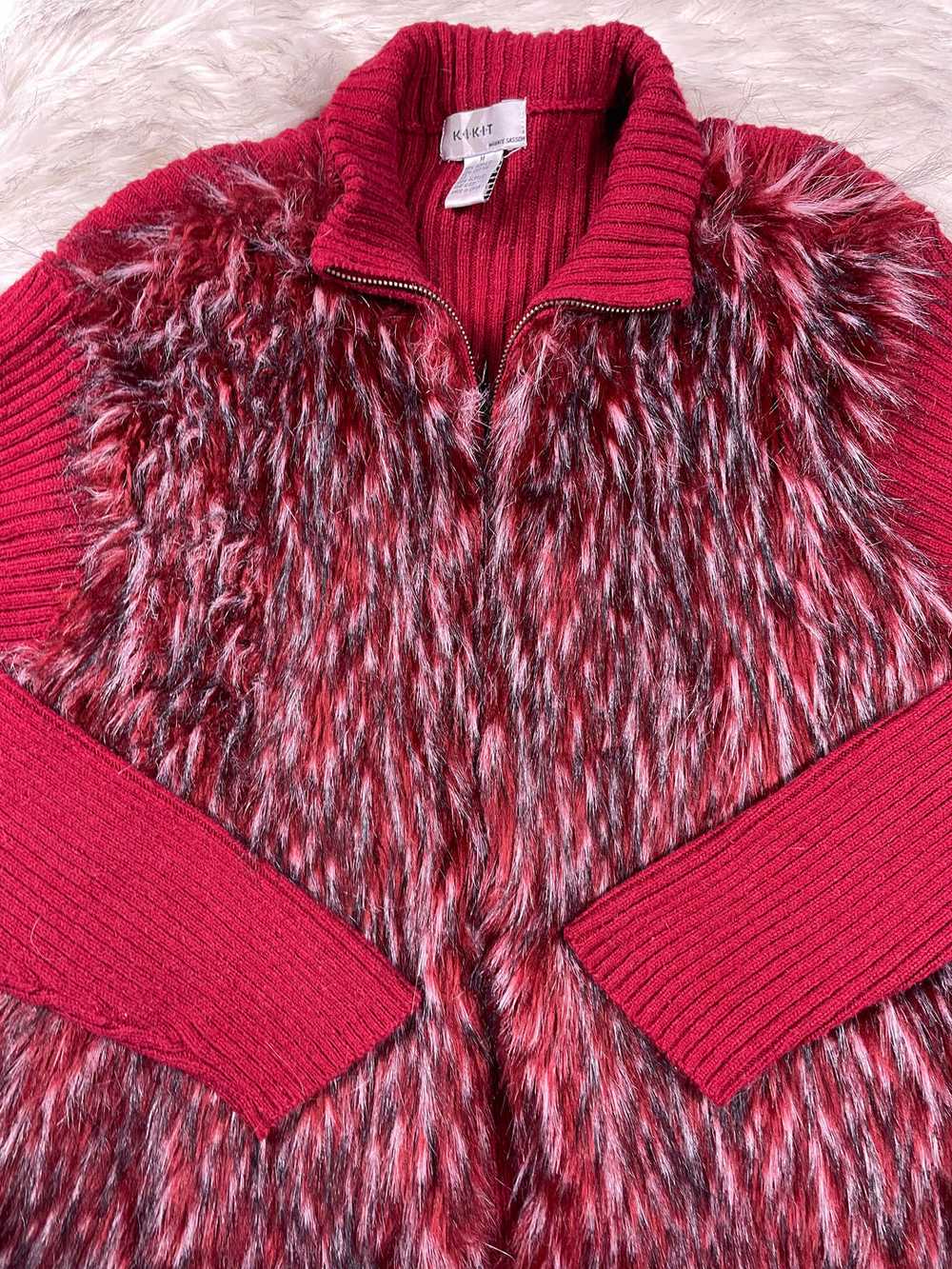 Y2k faux fur sweatshirt, Size M - image 4