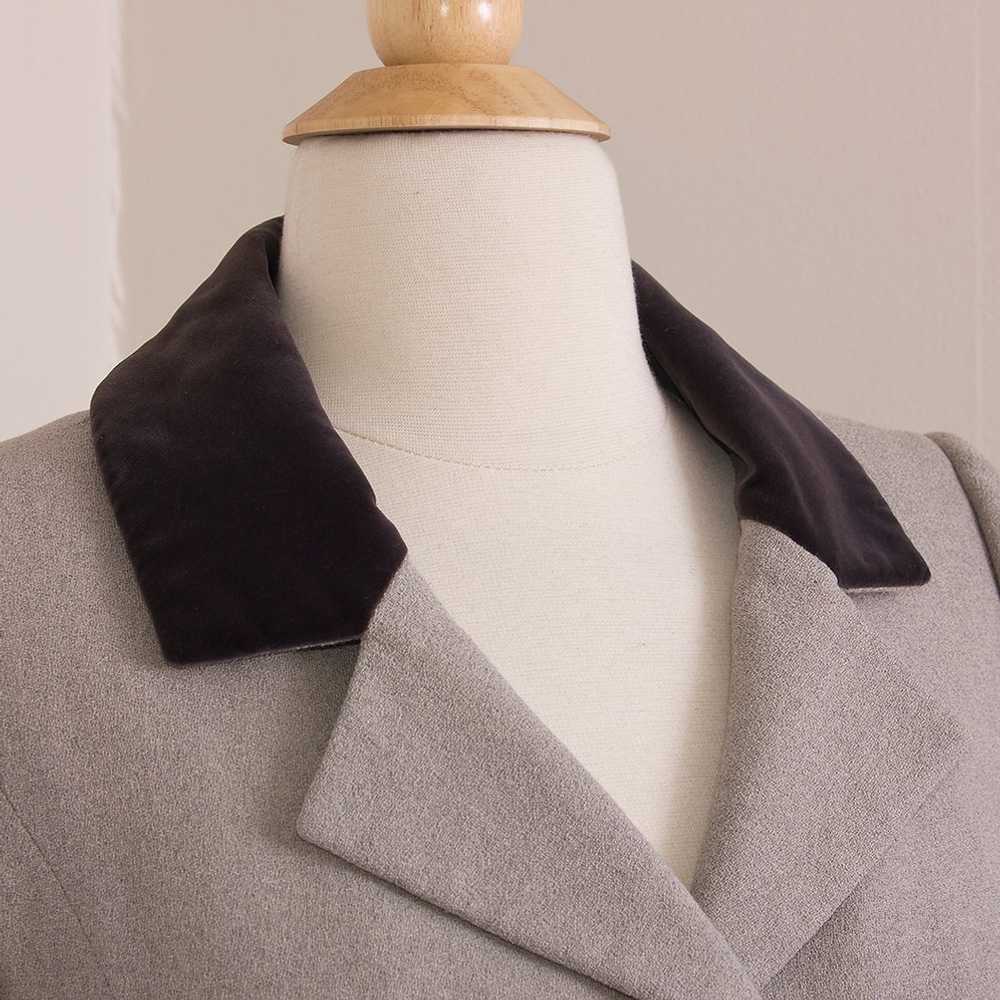 1960s-1970s Designer Gray Wool Cropped Blazer by … - image 4