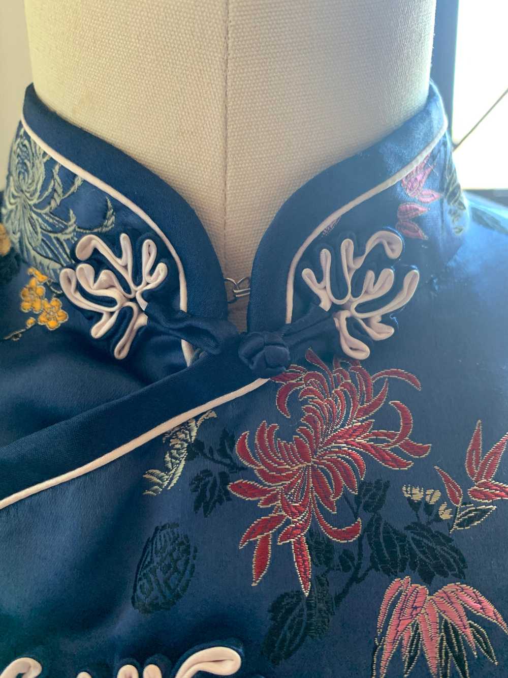 Vintage Silk Blue Mandarin Collar Dress - image 10