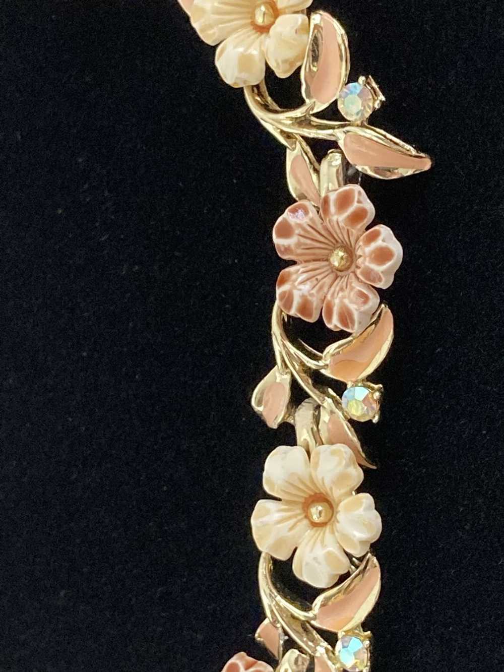 Coro Floral Enamel and Rhinestone Choker Necklace - image 6