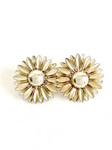 Gold Tone Daisy Clip On Earrings - image 1