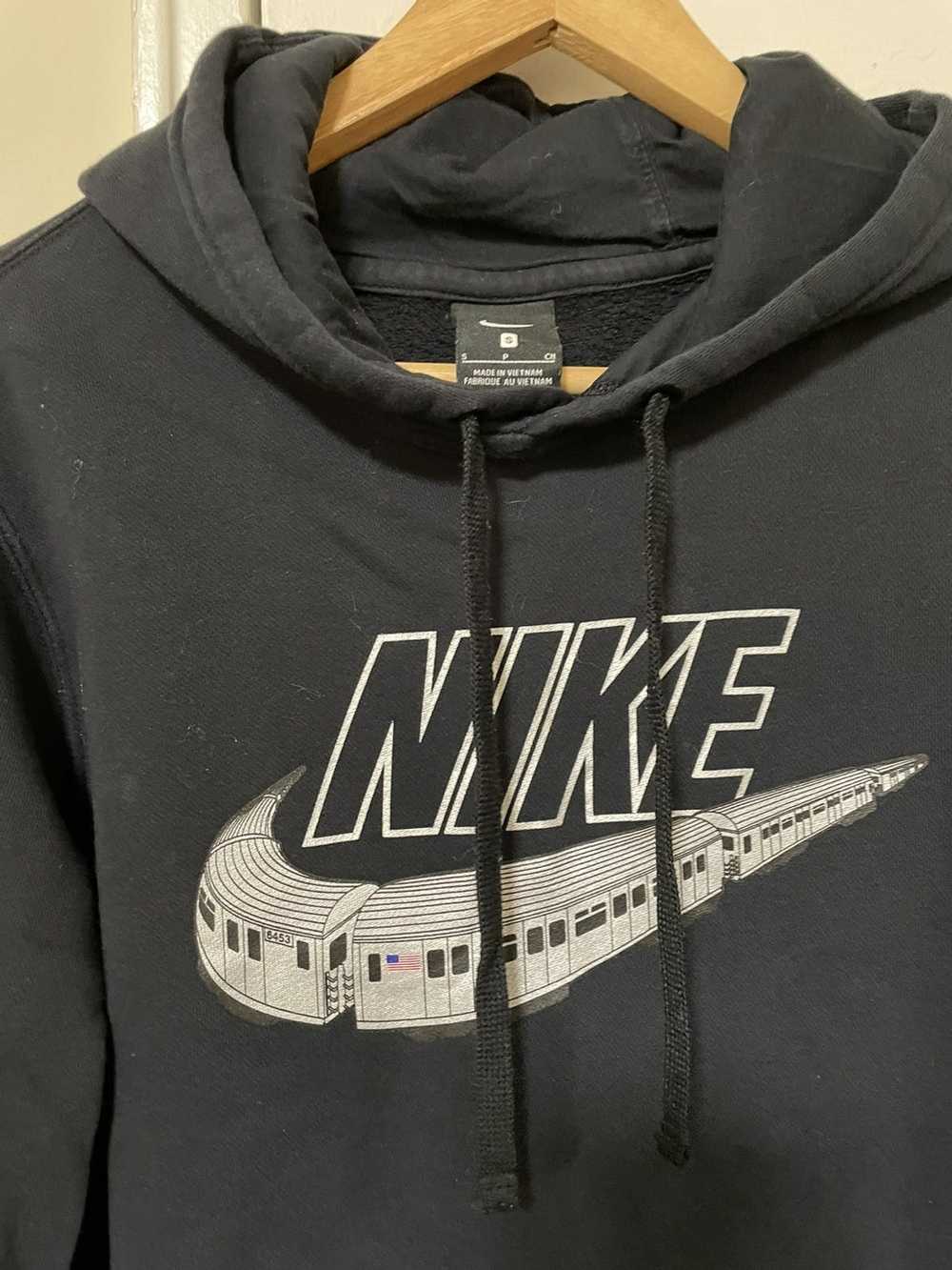 Nike Nike Limited Edition NYC Train Hoodie - image 6