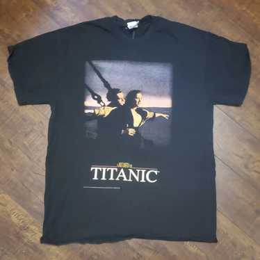 Vintage 1998 titanic t - Gem