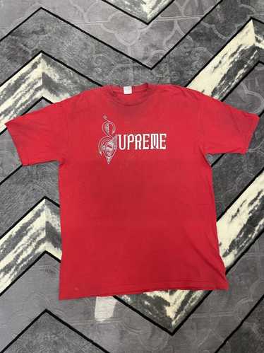 Supreme Vintage tee 2003 T-shirts Red Made In USA Lar… - Gem