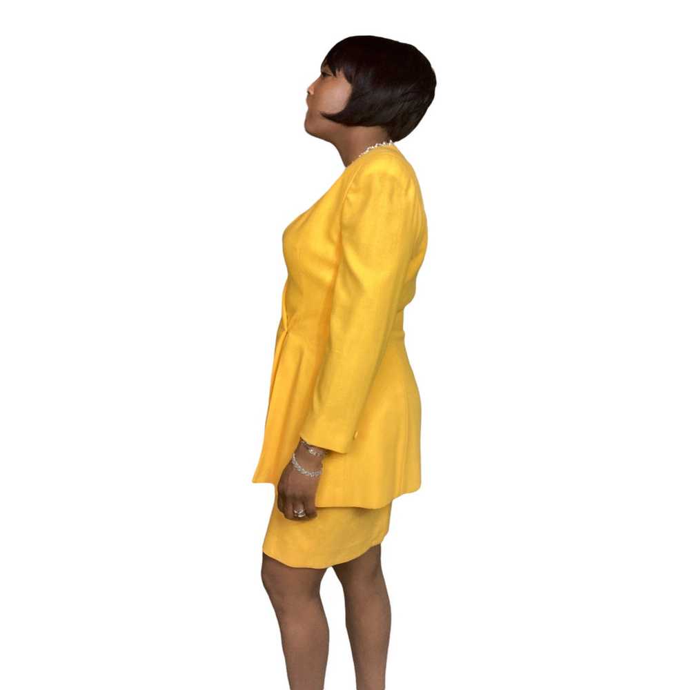 90s Yellow Donna Karan Wool Skirt Suit Size 12 - image 7