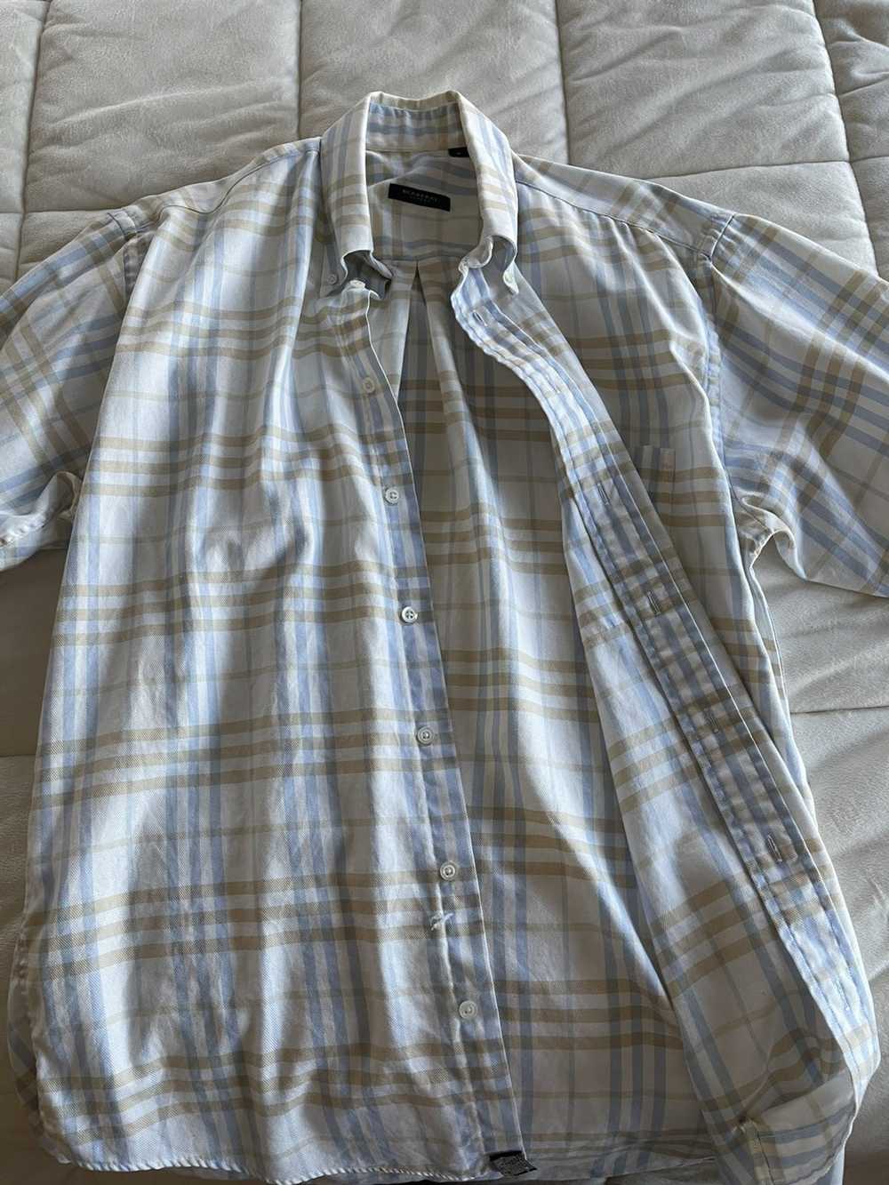 Burberry Burberry short sleeve button up - image 3