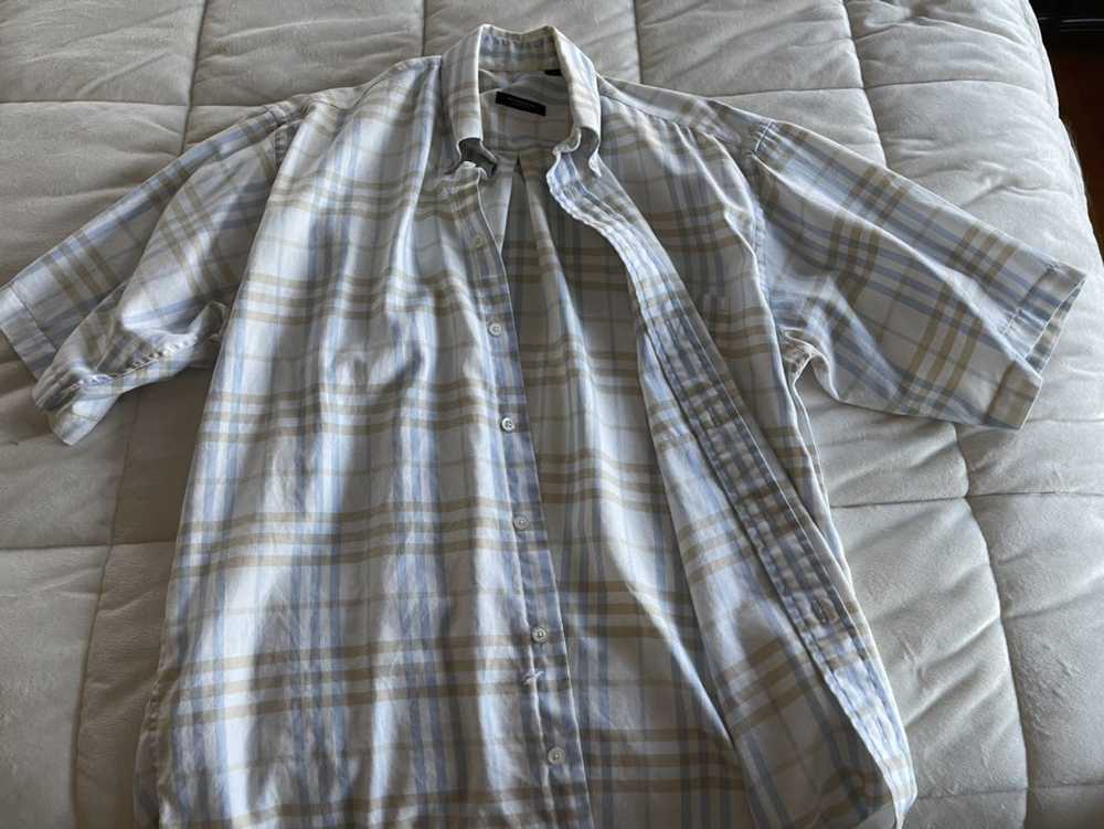 Burberry Burberry short sleeve button up - image 4