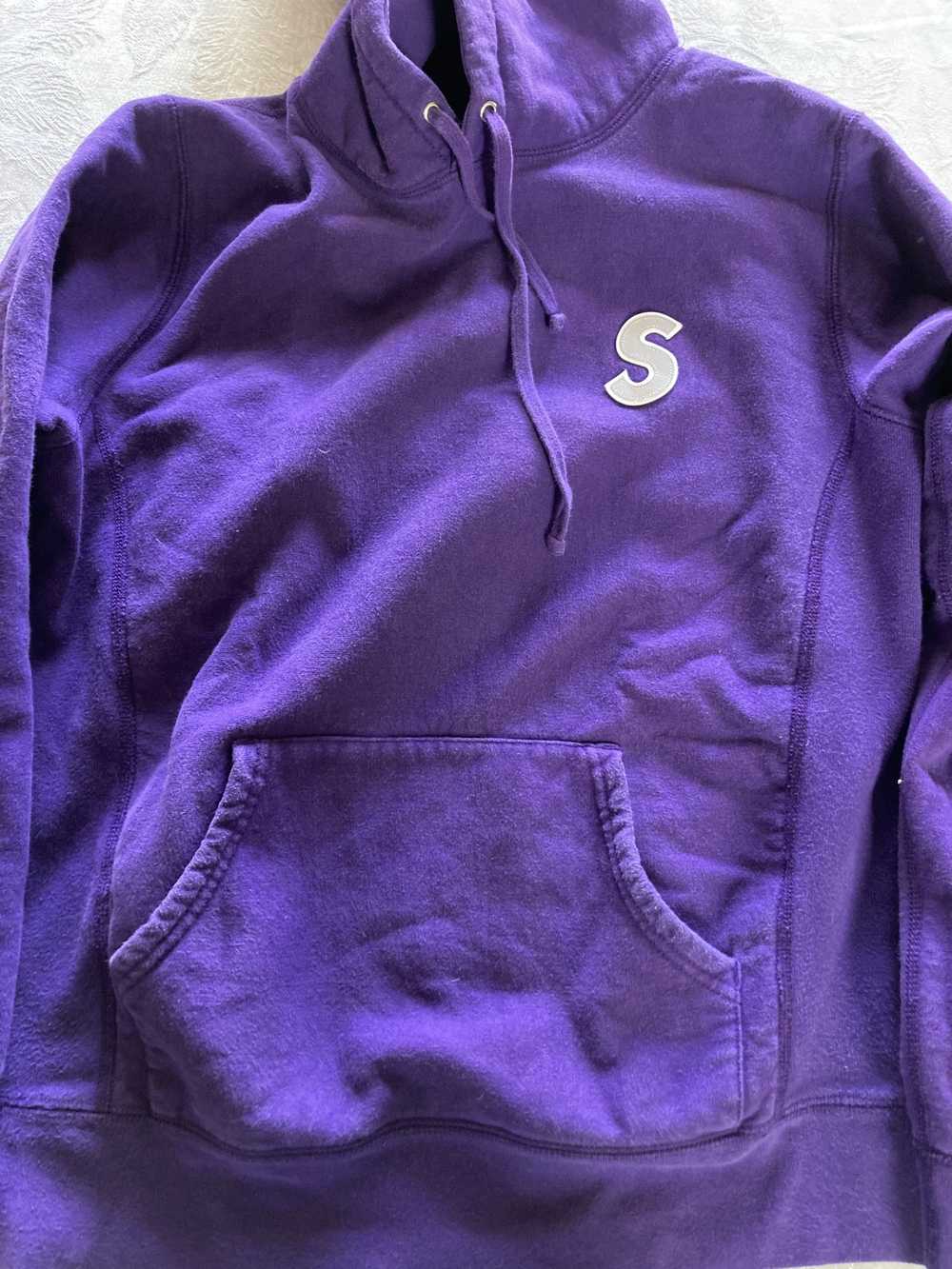 Supreme Supreme S Logo Hoodie Reflective Purple - image 1