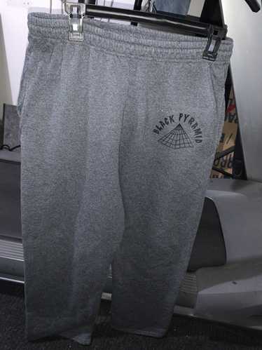 Black pyramid online sweatpants