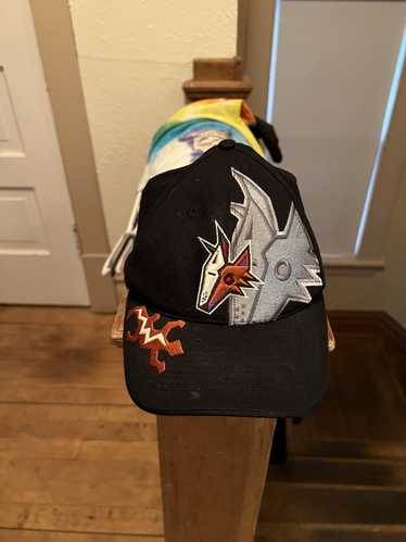 Phoenix coyotes Shockwave hat - Vintage-starter-shockwaves