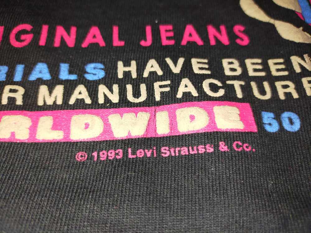 Vintage 90s Levi Strauss & Co. T-shirt Red Tab - image 3