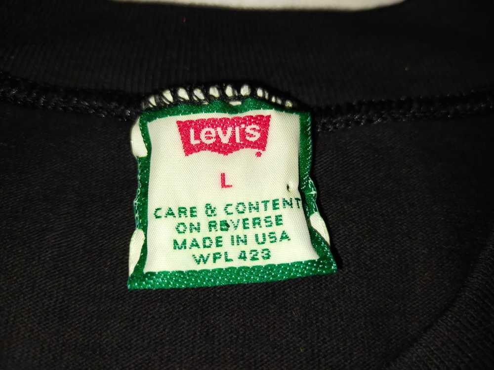 Vintage 90s Levi Strauss & Co. T-shirt Red Tab - image 4
