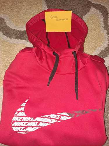 Nike Red Nike Therma Hoodie