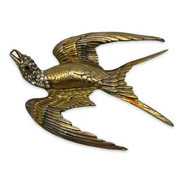 Vintage Rhinestone Pot Metal Flying Bird Brooch - image 1