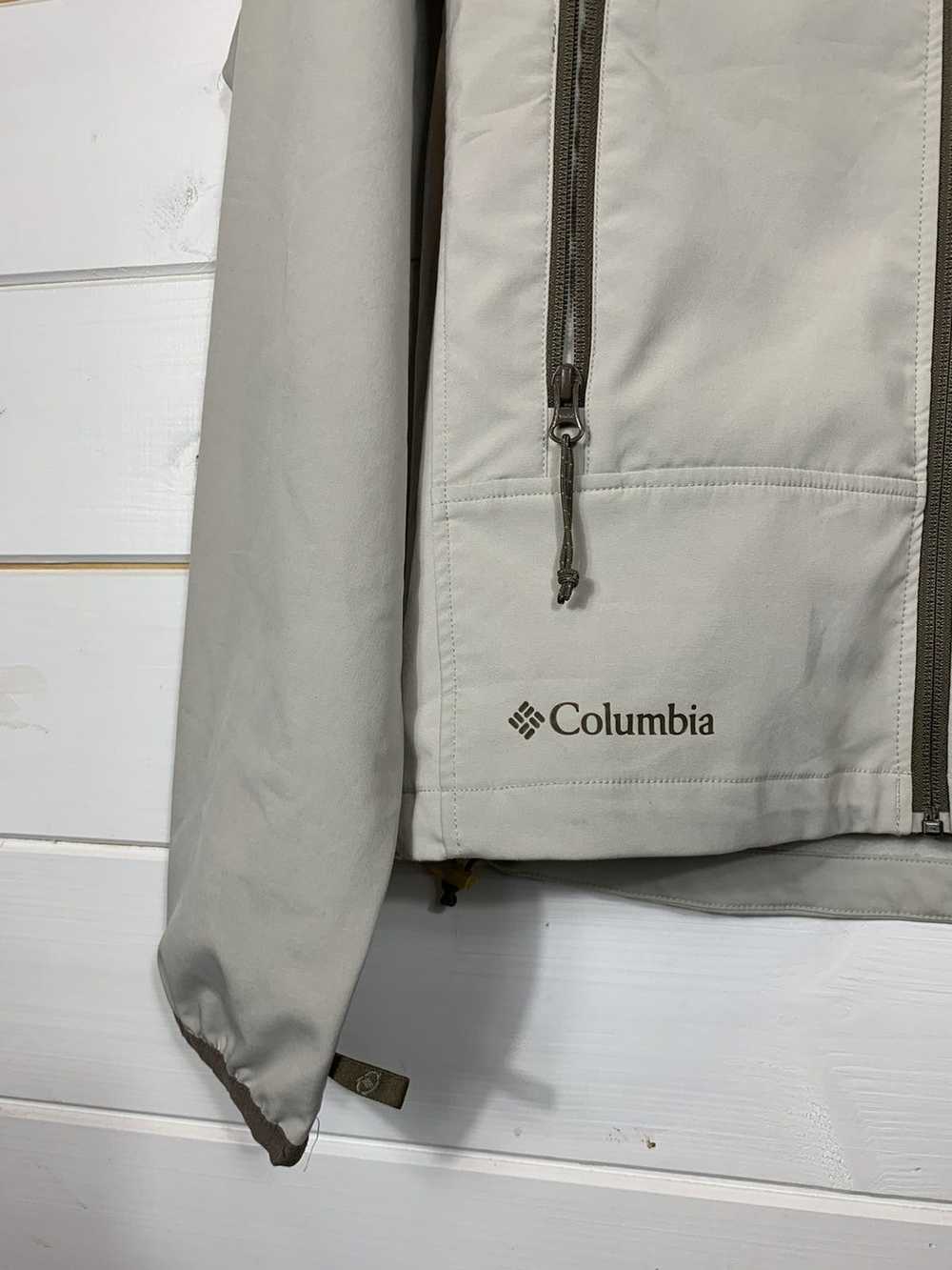 Columbia Columbia Titanium Jacket Beige Medium Fu… - image 2