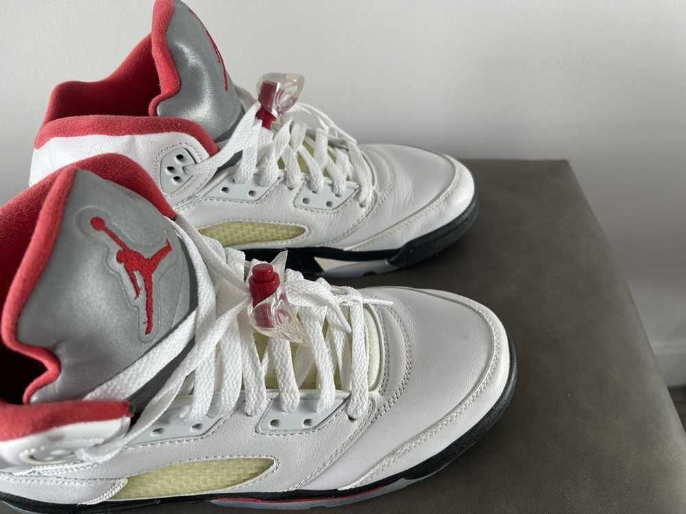 Jordan Brand × Nike Nike Air Jordan Retro 5 Fire … - image 3