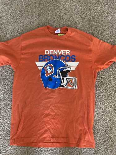Shirtmandude Football Shirts Denver Broncos T Shirt Vintage Denver Broncos Shirt Retro Cheerleader Alternative Logo Throwback Football Graphic Tee for Men Women