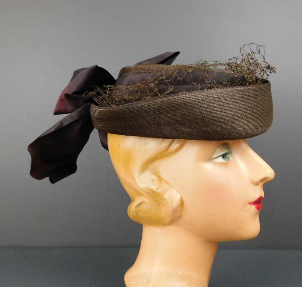 Vintage 1930s Brown Straw Tilt Hat with Large Bow… - image 3