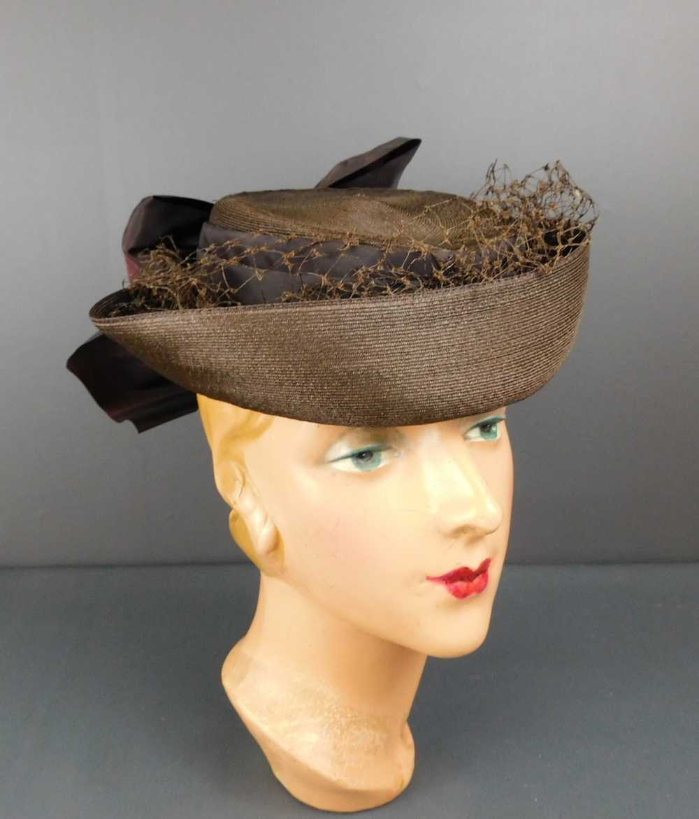 Vintage 1930s Brown Straw Tilt Hat with Large Bow… - image 5