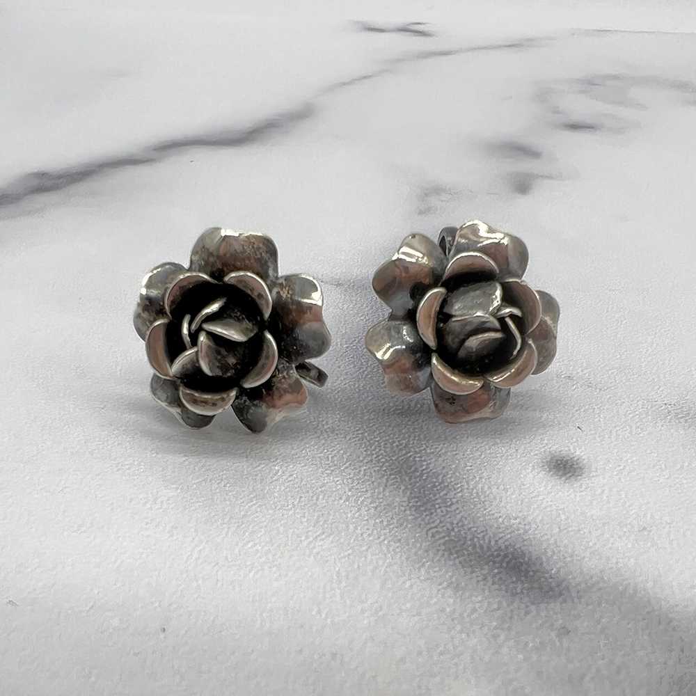 Sterling 1940s Flower Earrings - image 4