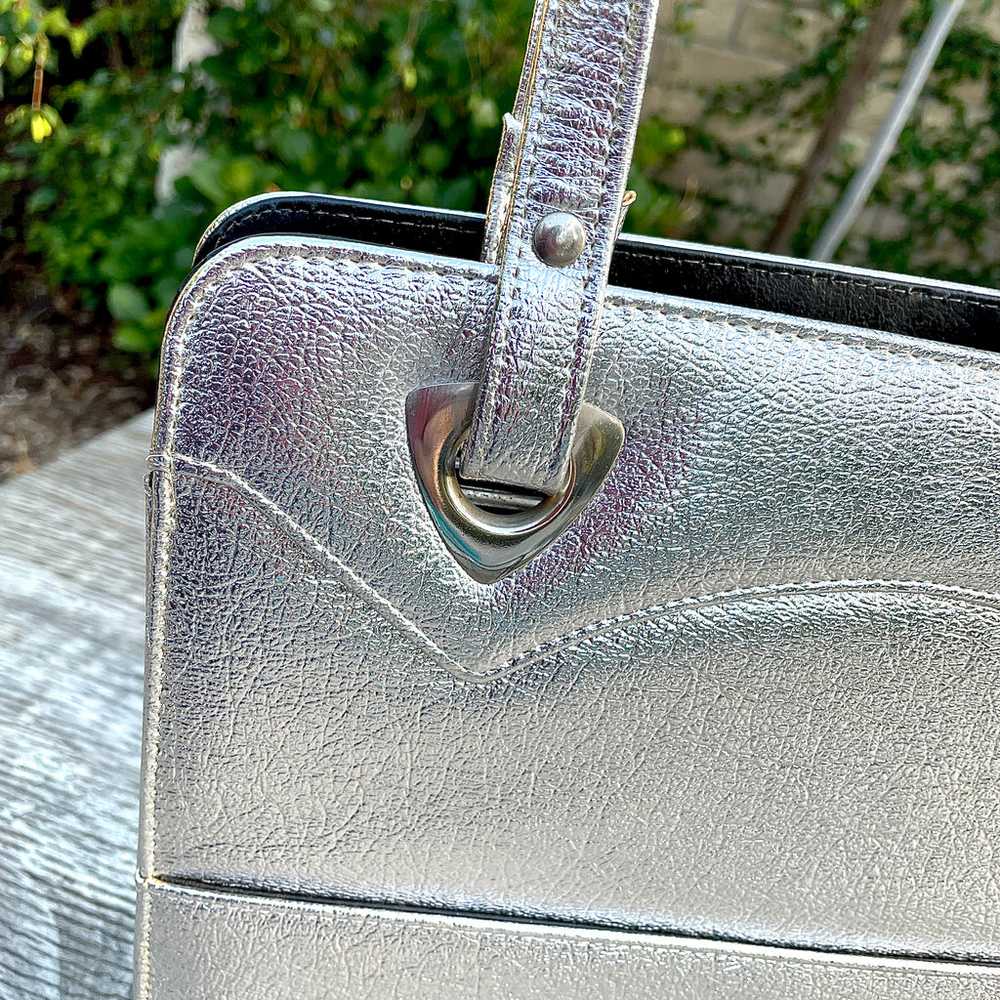 Vintage 60s Metallic Silver Handbag/Tote, Faux Le… - image 10