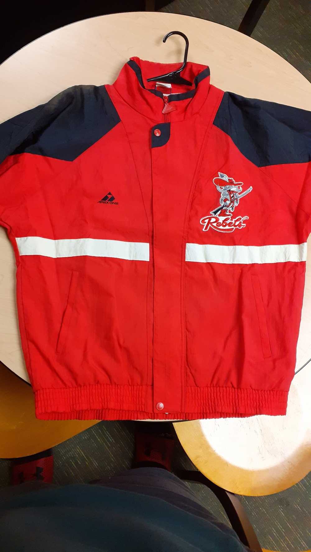 NEW ENGLAND PATRIOTS VINTAGE 80s APEX ONE NFL FOOTBALL FULL ZIP WINDBREAKER  JACKET XL