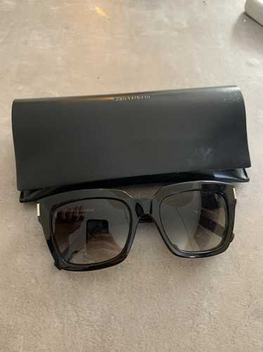 Saint Laurent Paris Bold 1 with case