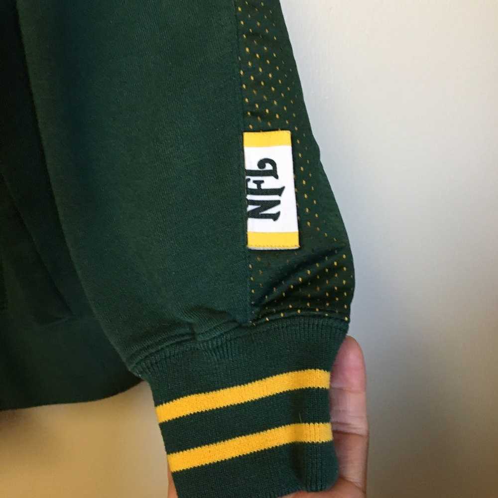 NFL Green Bay Packers Sweatshirt size medium - image 3