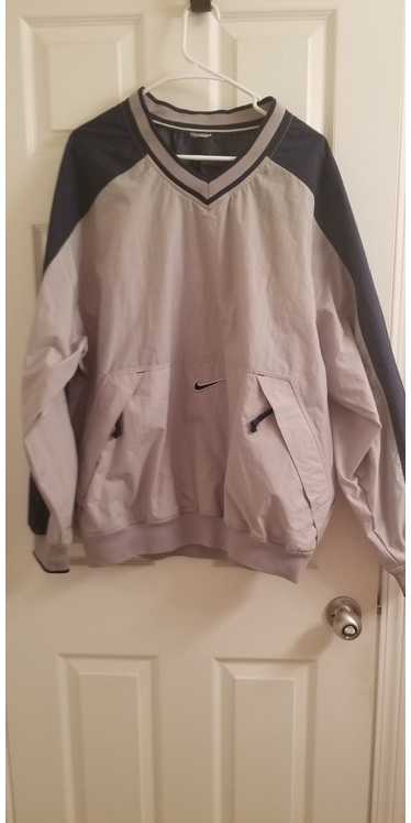 Nike VINTAGE NIKE PULLOVER LOOKS NEW JUST NO TAG