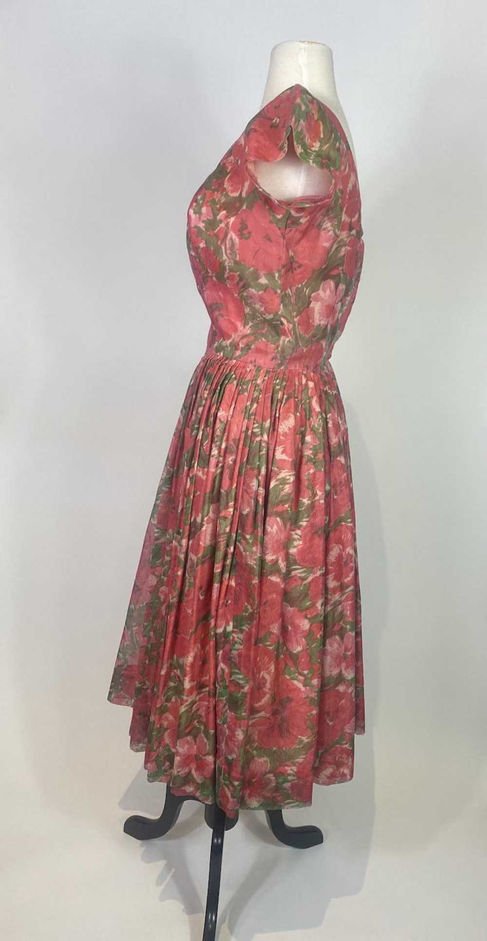 1950s Gigi Young Layered Floral Swing Dress - image 3