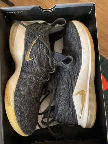 Lebron 15 low box on sale