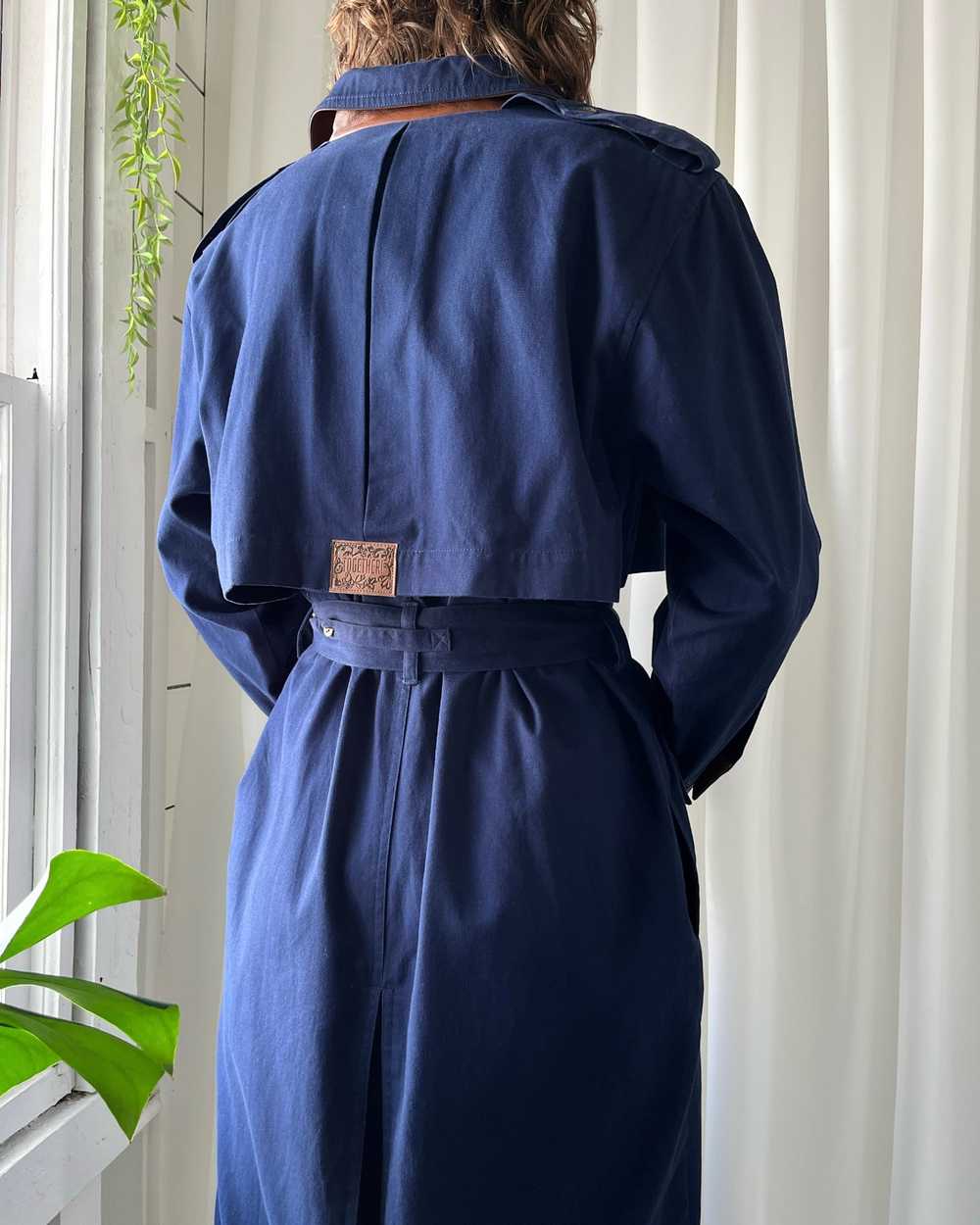 80s Classic Belted Navy Trench - image 6