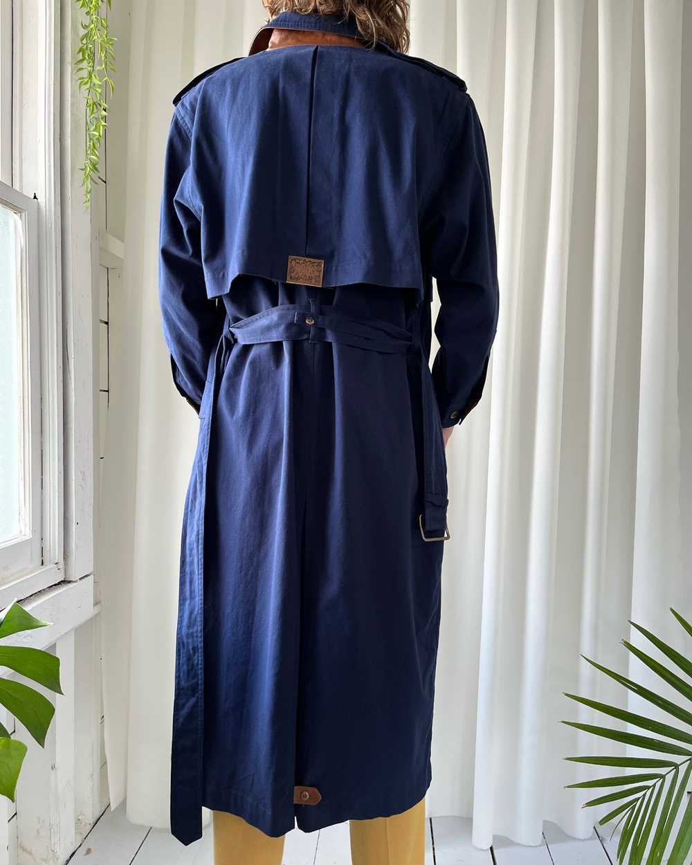 80s Classic Belted Navy Trench - image 7