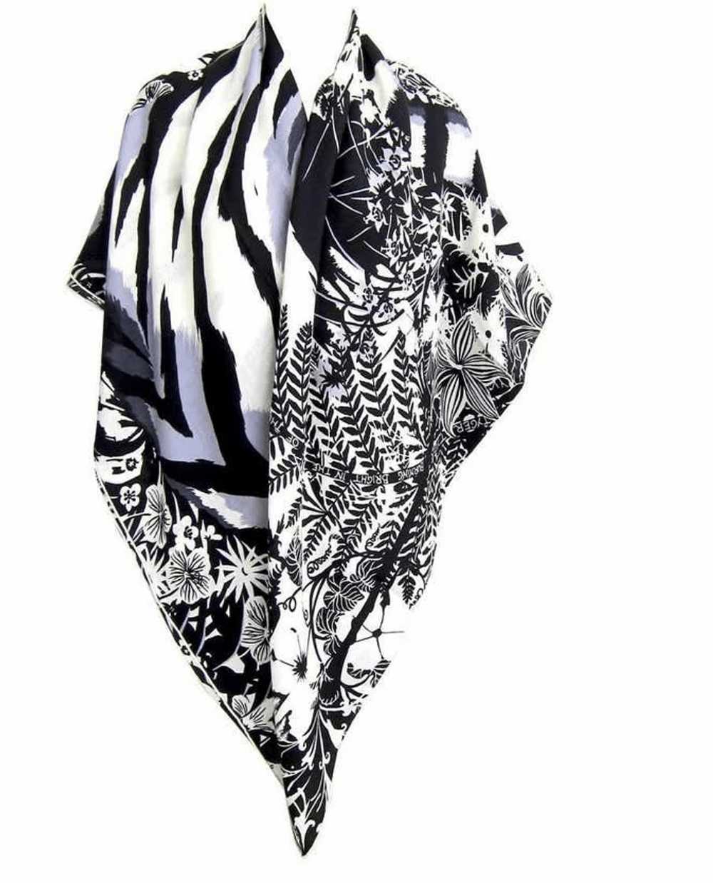 Hermes BNWT Rare Tiger, Tyger Cashmere Scarf Shaw… - image 2